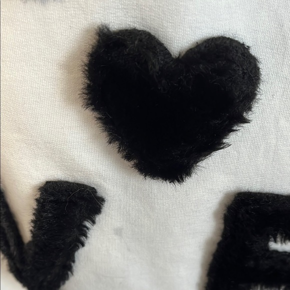 PISTACHE White Cotton Top with Black Faux Fur LOVE Design, Size S/M - Picture 3 of 10